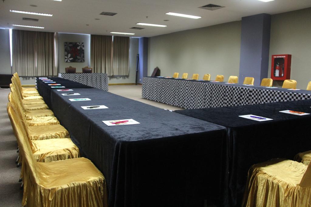 ג'קרטה Nam Center Hotel Kemayoran מראה חיצוני תמונה